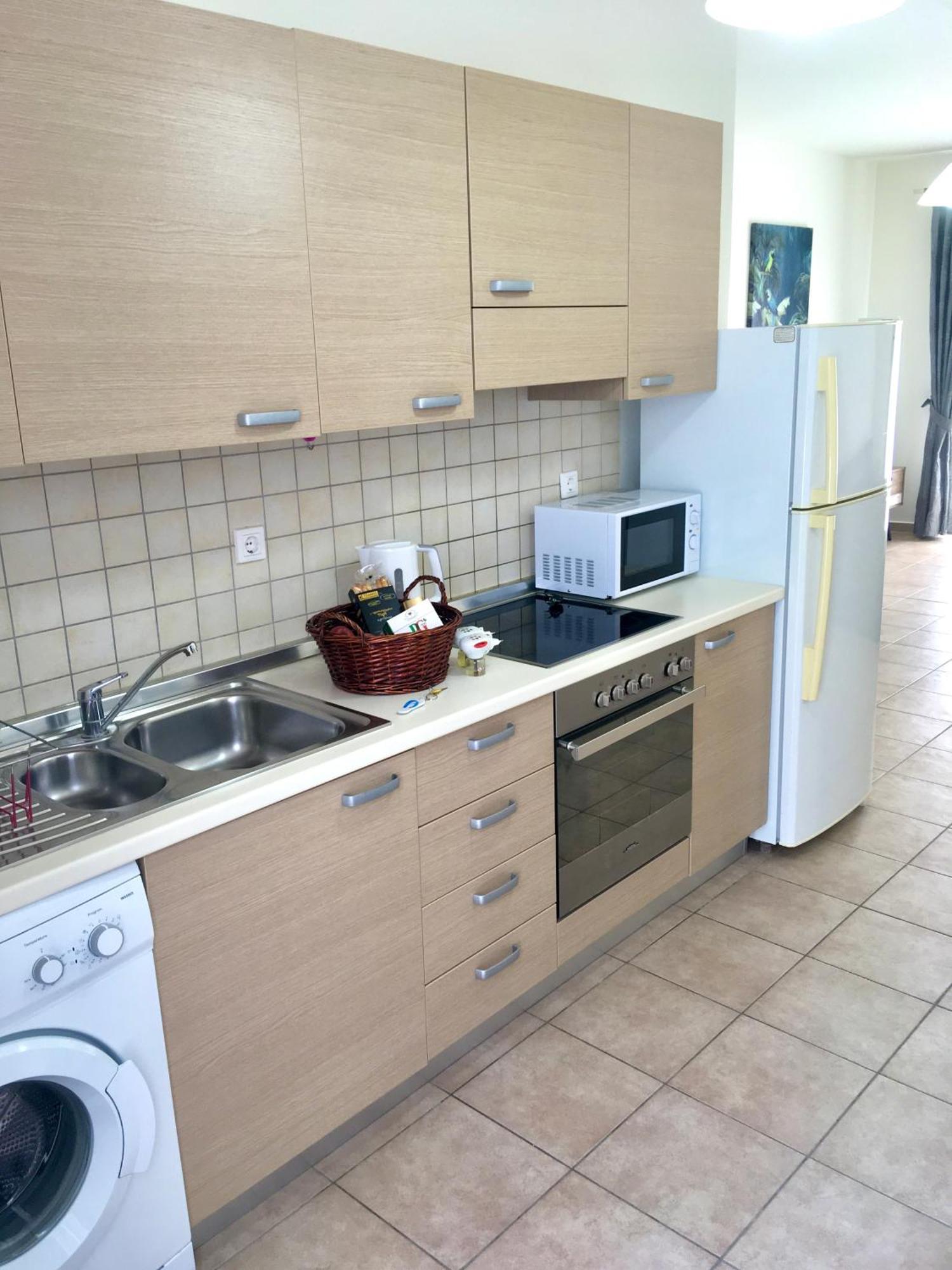 דירות Harmonia At Gennadi Court מראה חיצוני תמונה