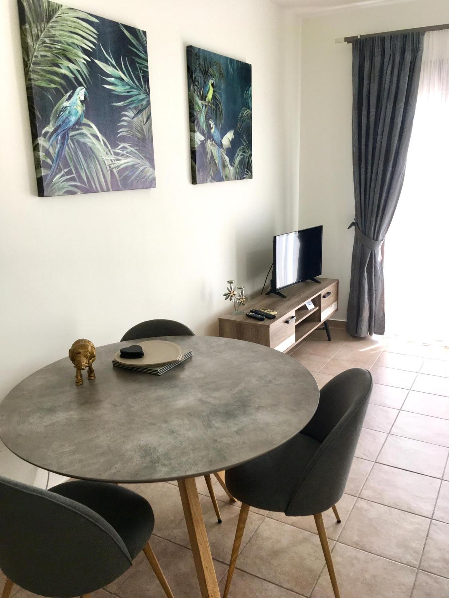 דירות Harmonia At Gennadi Court מראה חיצוני תמונה